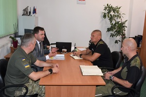 Konsul Generalny Ukrainy podczas spotkań z funkcjonariuszami NOSG