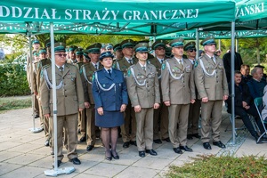 Uczestnicy uroczystych obchodów 85. rocznicy bitwy pod Wytycznem