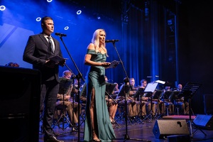 Artyści Orkiestry Reprezentacyjnej Straży Granicznej podczas koncertu z okazji 34. rocznicy powołania Nadbużańskiego Oddziału SG