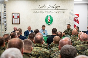 Minister MSWiA, Wiceministrowie MSWiA, Komendant Główny SG w Sali Tradycji NOSG