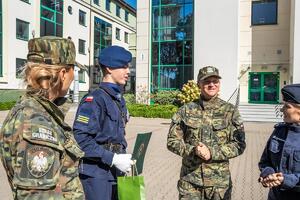 Podziękowania składane przez Komendanta NOSG