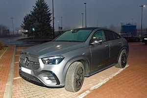Zabezpieczony na drogowym przejściu granicznym w Terespolu poszukiwany samochód osobowy marki Mecedes-Benz