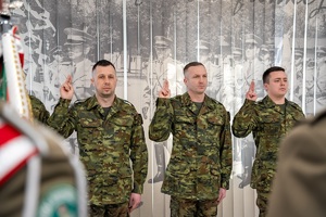 Ślubowanie funkcjonariuszy służby kontraktowej