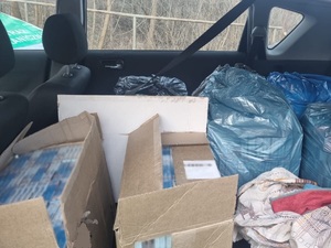 Zabezpieczanie przez Straż Graniczną nielegalnych papierosów i alkoholu