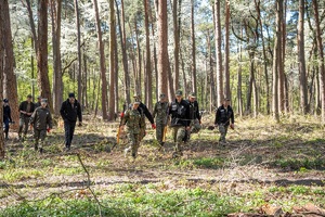 Sadzenie buków w Lesie Borek