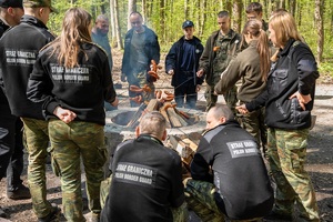 Ognisko w Lesie Borek