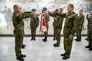 Ślubowanie funkcjonariuszy służby kontraktowej