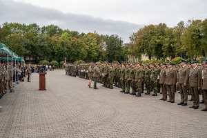 Funkcjonariusze NOSG podczas uroczystego apelu na terenie komendy oddziału NOSG w Chełmie
